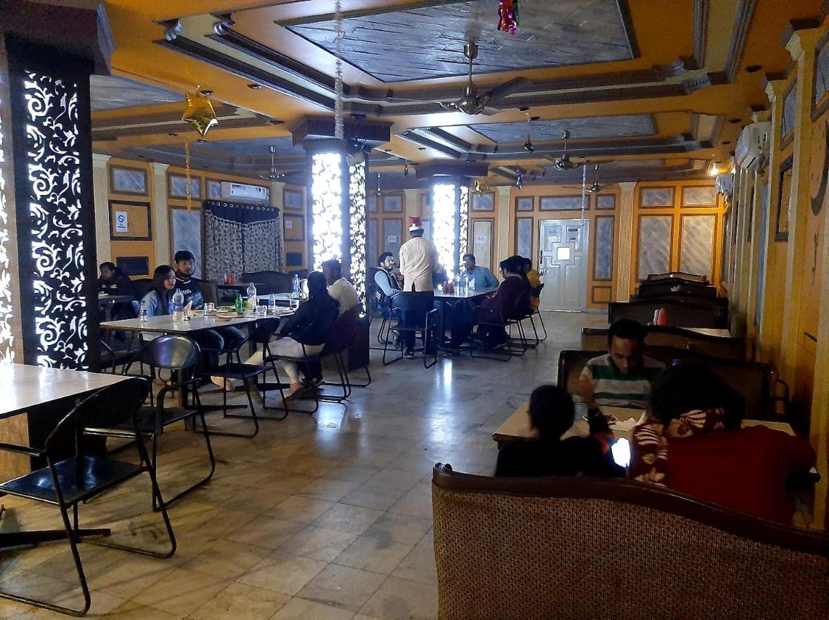 Hotel Samrat Baharampur Εξωτερικό φωτογραφία