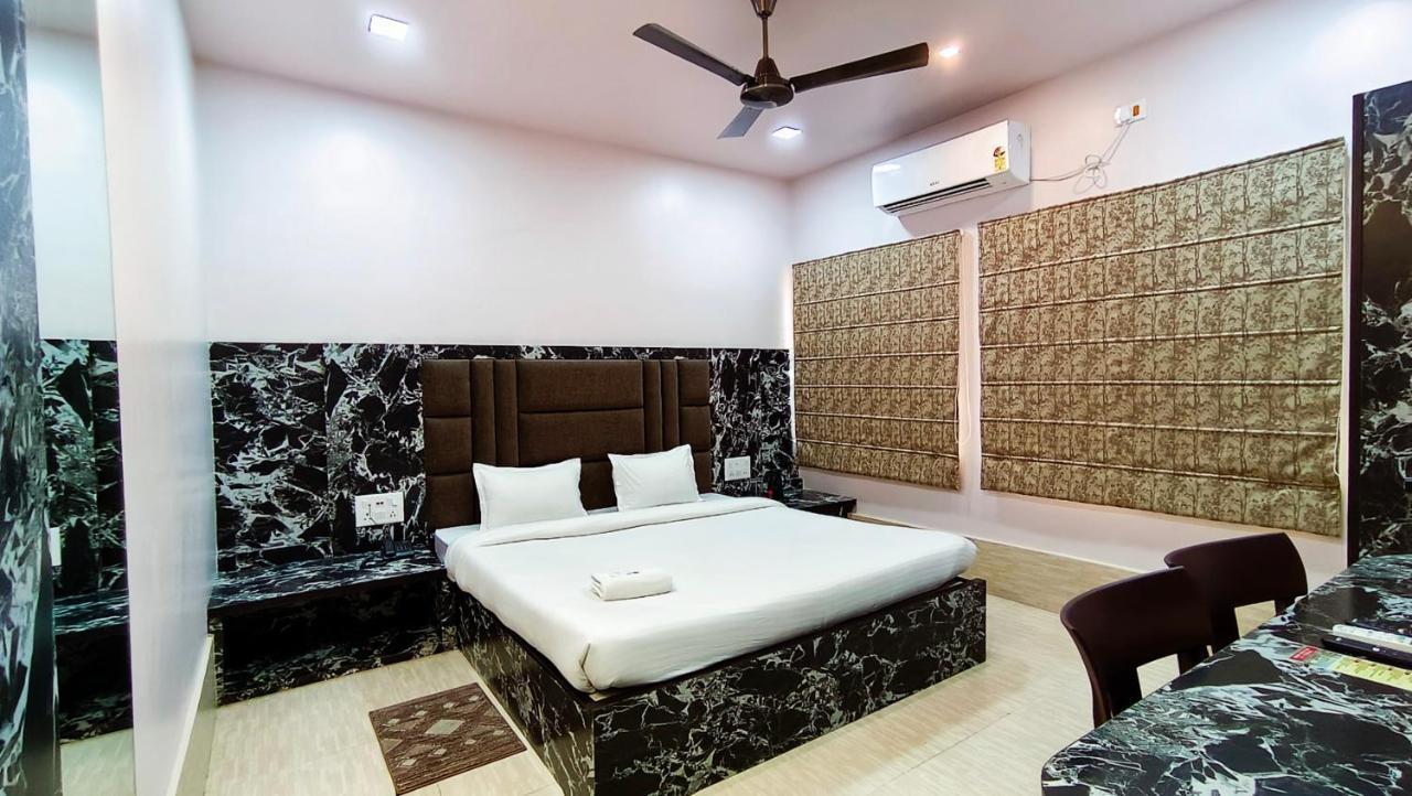 Hotel Samrat Baharampur Εξωτερικό φωτογραφία