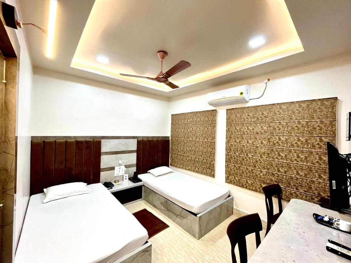 Hotel Samrat Baharampur Εξωτερικό φωτογραφία