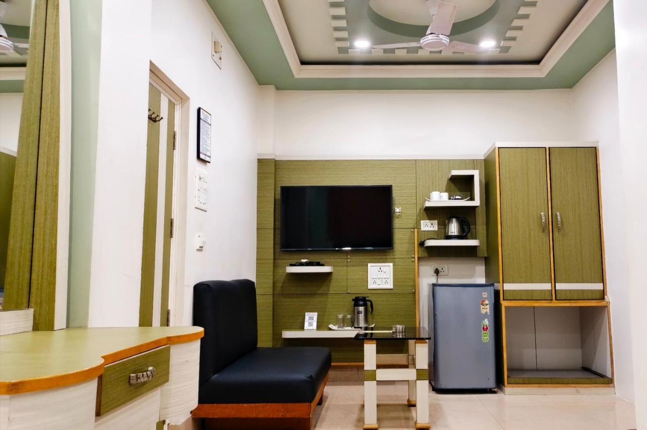 Hotel Samrat Baharampur Εξωτερικό φωτογραφία