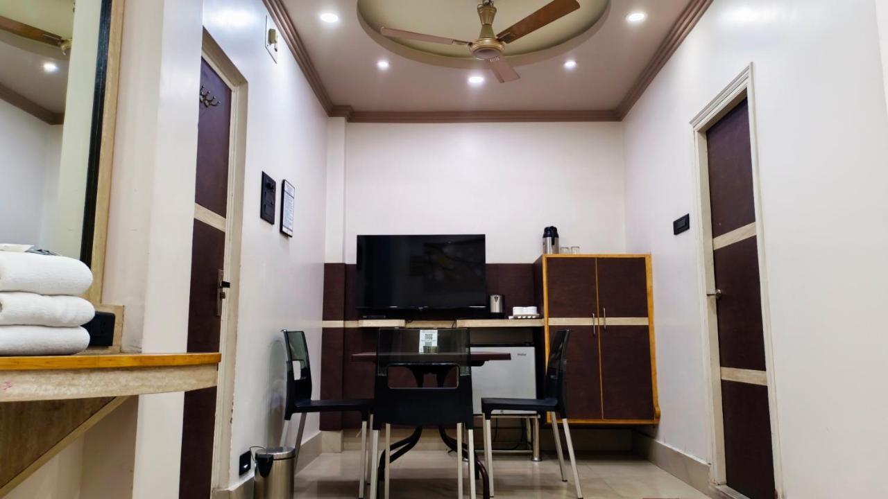 Hotel Samrat Baharampur Εξωτερικό φωτογραφία