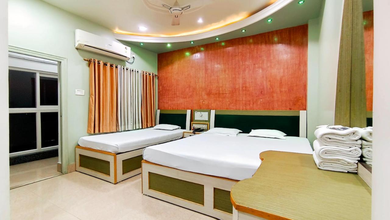 Hotel Samrat Baharampur Εξωτερικό φωτογραφία